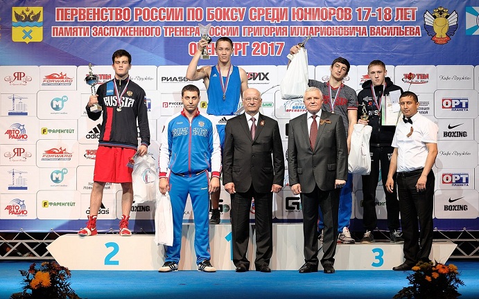 Рустам Бисимбаев и Алексей Зобнин – победители первенства России по боксу