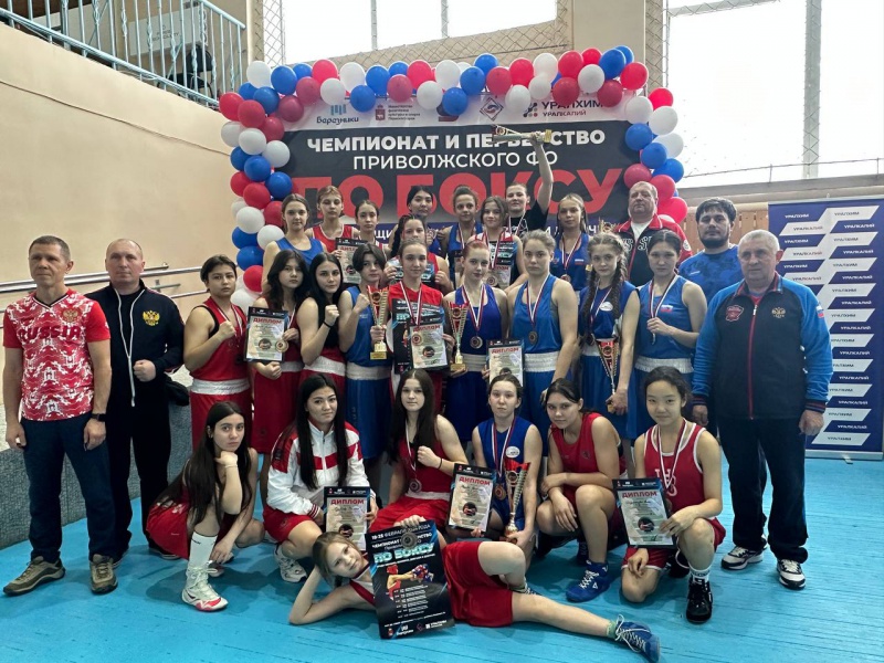 Оренбургские боксеры завоевали 20 медалей на соревнованиях ПФО