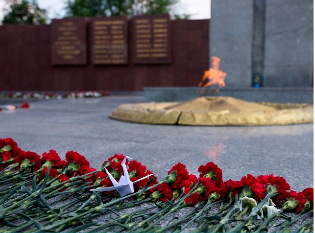 Губернатор Денис Паслер в День памяти и скорби обратился к оренбуржцам