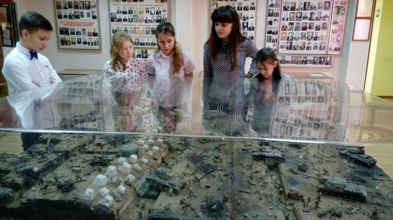 Бузулукские школьники посетили Москву