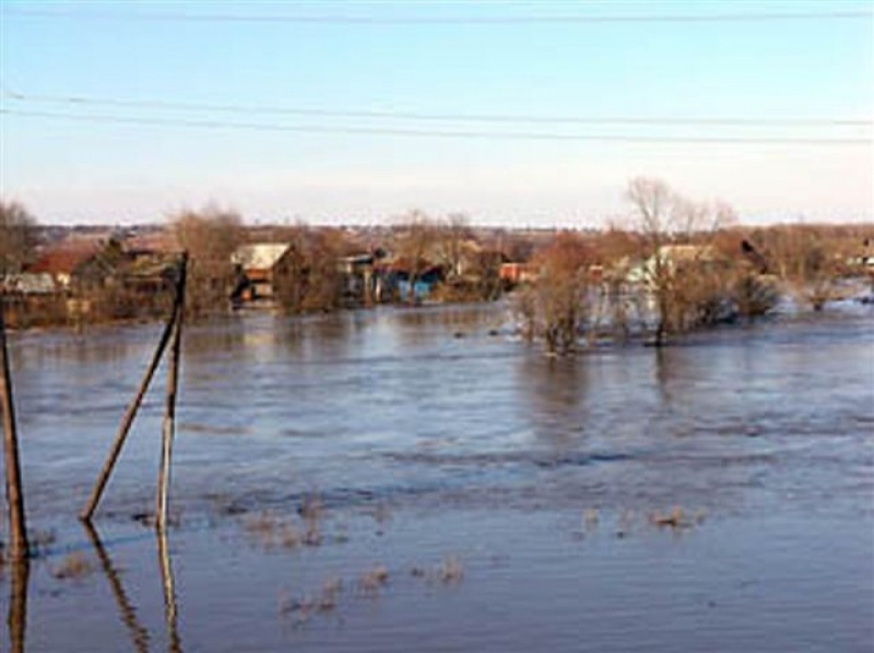 Уровень воды в Урале продолжает расти