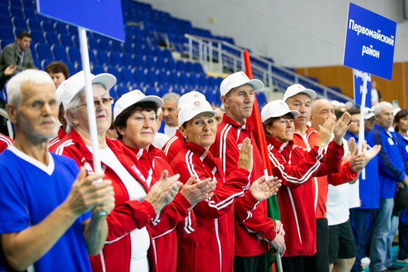 В Оренбурге дали старт спартакиаде «Спортивное долголетие»