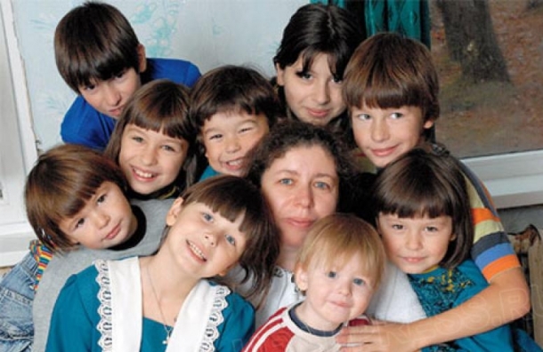 Многодетным семьям Оренбуржья выплатили полмиллиарда рублей