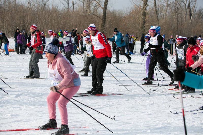 Оренбуржцы активно приняли участие в "Лыжне России"