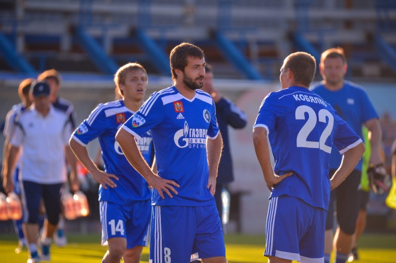 Оренбургские футболисты возглавляют турнирную таблицу ФНЛ