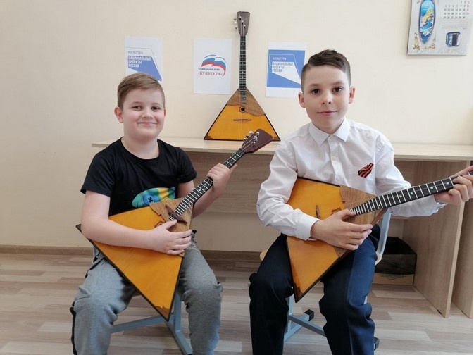 Музыкальные инструменты для юных талантов Оренбуржья