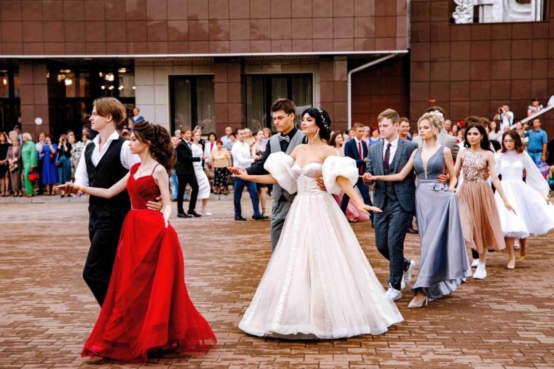 Не приглашайте алкоголь на свой выпускной вечер