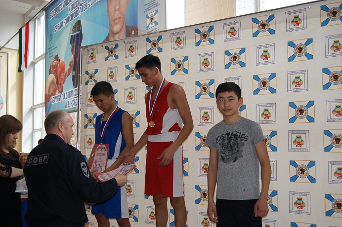 В Оренбурге прошел турнир по боксу памяти Альвиса Каюмова