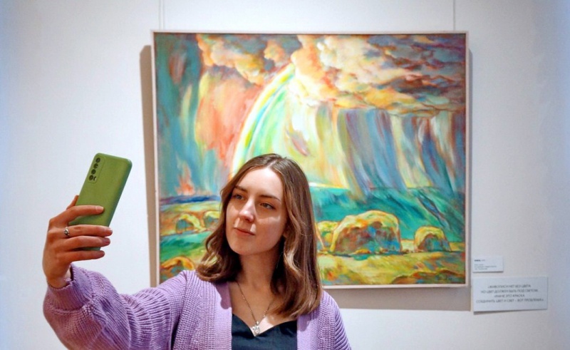 Международная акция «Селфи в музее» приглашает в Музей изобразительных искусств