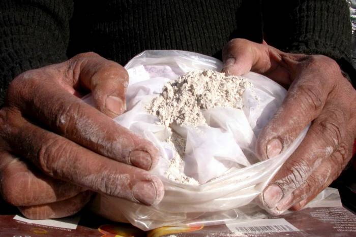 Оренбургская таможня задержала партию наркотиков из Китая