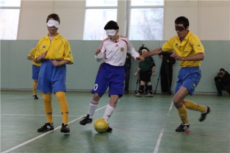 Слепые дети тоже занимаются спортом