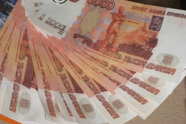 86-летнюю оренбурженку обманули на 70 тысяч рублей