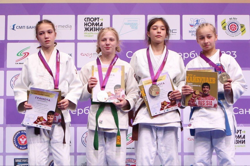 Оренбуржцы успешно выступили на соревнованиях по дзюдо