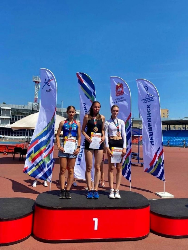 Оренбурженка победила на Всероссийских соревнованиях по легкой атлетике