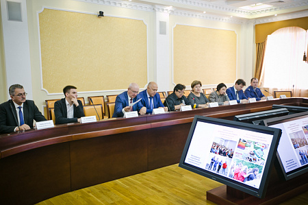 В Правительстве области состоялось заседание антинаркотической комиссии 