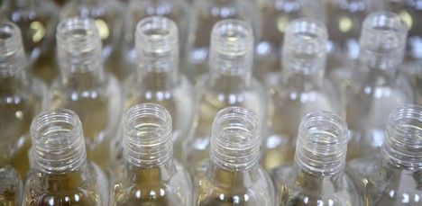 В Оренбурге продолжают борьбу с нелегальным алкоголем