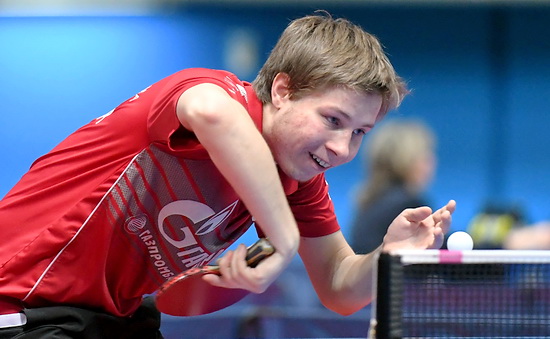 Оренбургский теннисист Денис Ивонин завоевал 3 медали в Испании