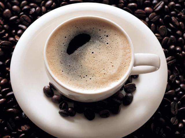 Четыре чашки кофе в день приближают к  ранней смерти