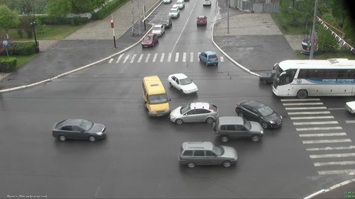 В центре Оренбурга произошло сразу две аварии