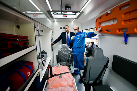 Новые реанимобили получены для бригад скорой медицинской помощи Оренбургской области