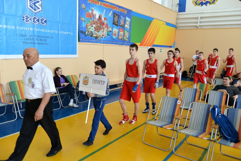 Студент из Оренбурга победил на Всероссийских соревнованиях по боксу